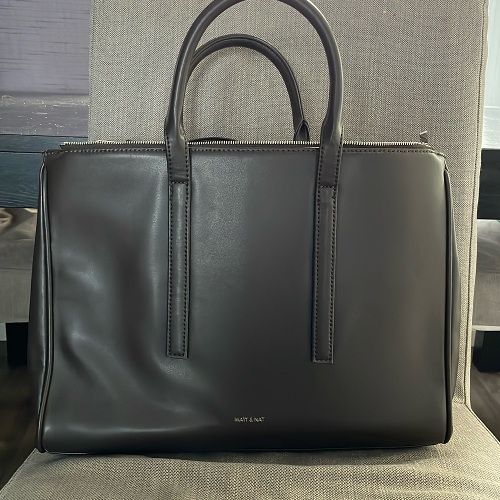 Matt and Nat Large Size Handbag